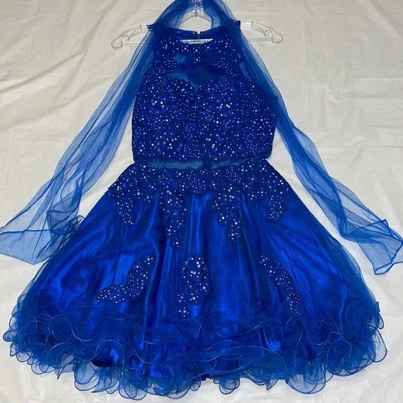 Anny Lee, formal dress - Picture 10 of 13